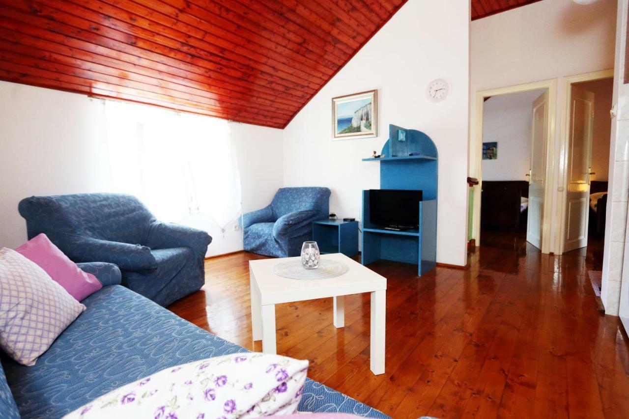 Apartment Dulcis Stari Grad  Exteriér fotografie