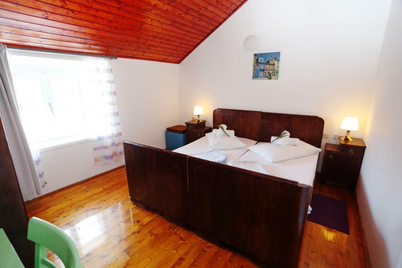 Apartment Dulcis Stari Grad  Exteriér fotografie