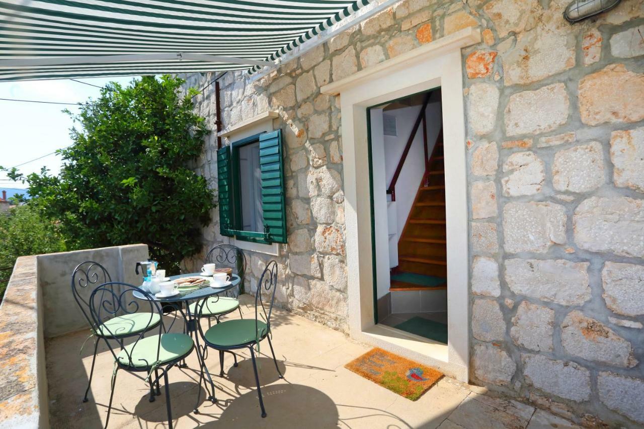 Apartment Dulcis Stari Grad  Exteriér fotografie