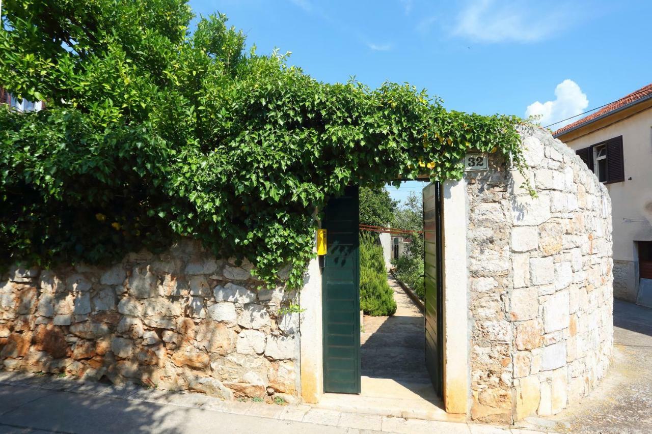 Apartment Dulcis Stari Grad  Exteriér fotografie