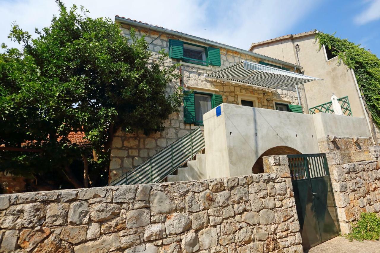 Apartment Dulcis Stari Grad  Exteriér fotografie