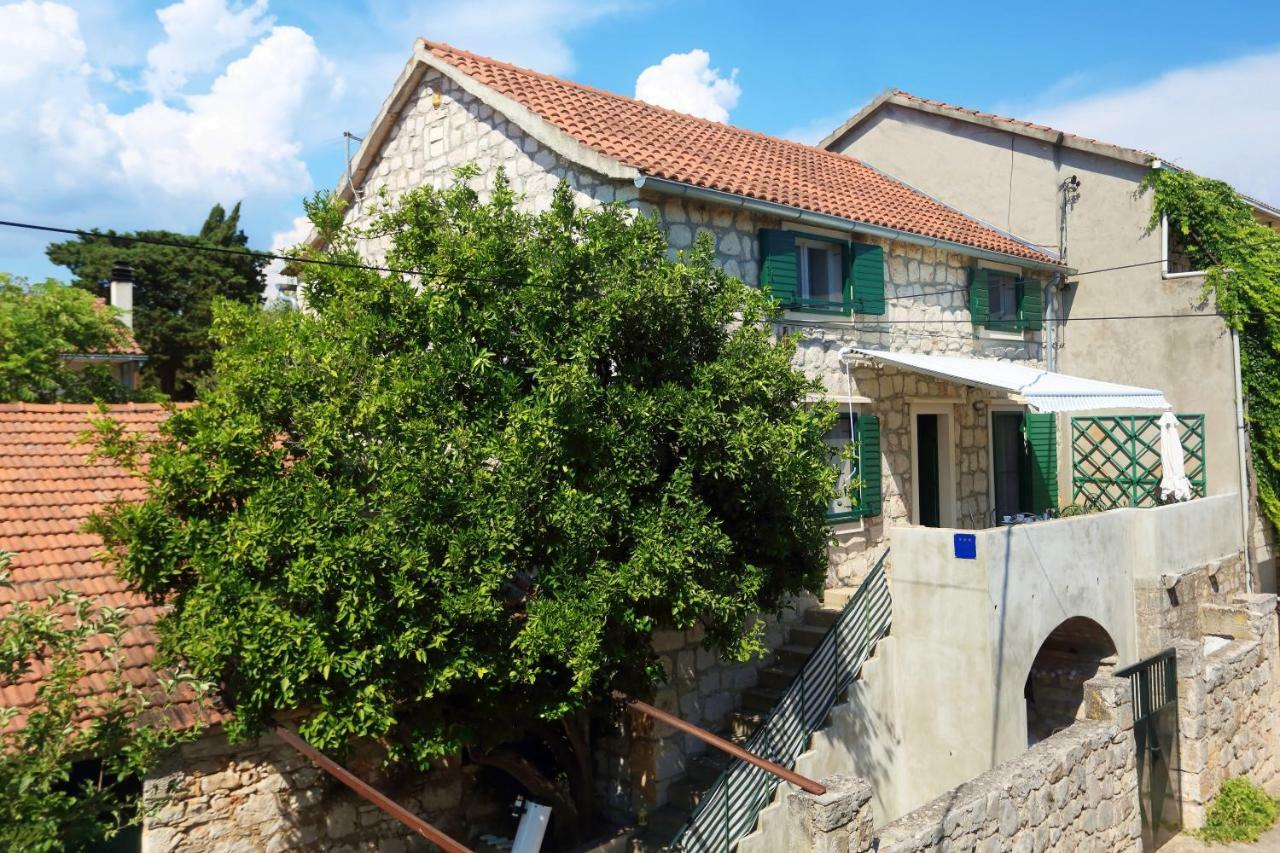 Apartment Dulcis Stari Grad  Exteriér fotografie